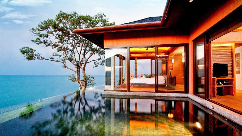 Luxury villa with ocean view and infinity pool